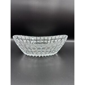 VINTAGE CRYSTAL BOWL Candy Dish Clear Saw Tooth Intricate Design Collectible